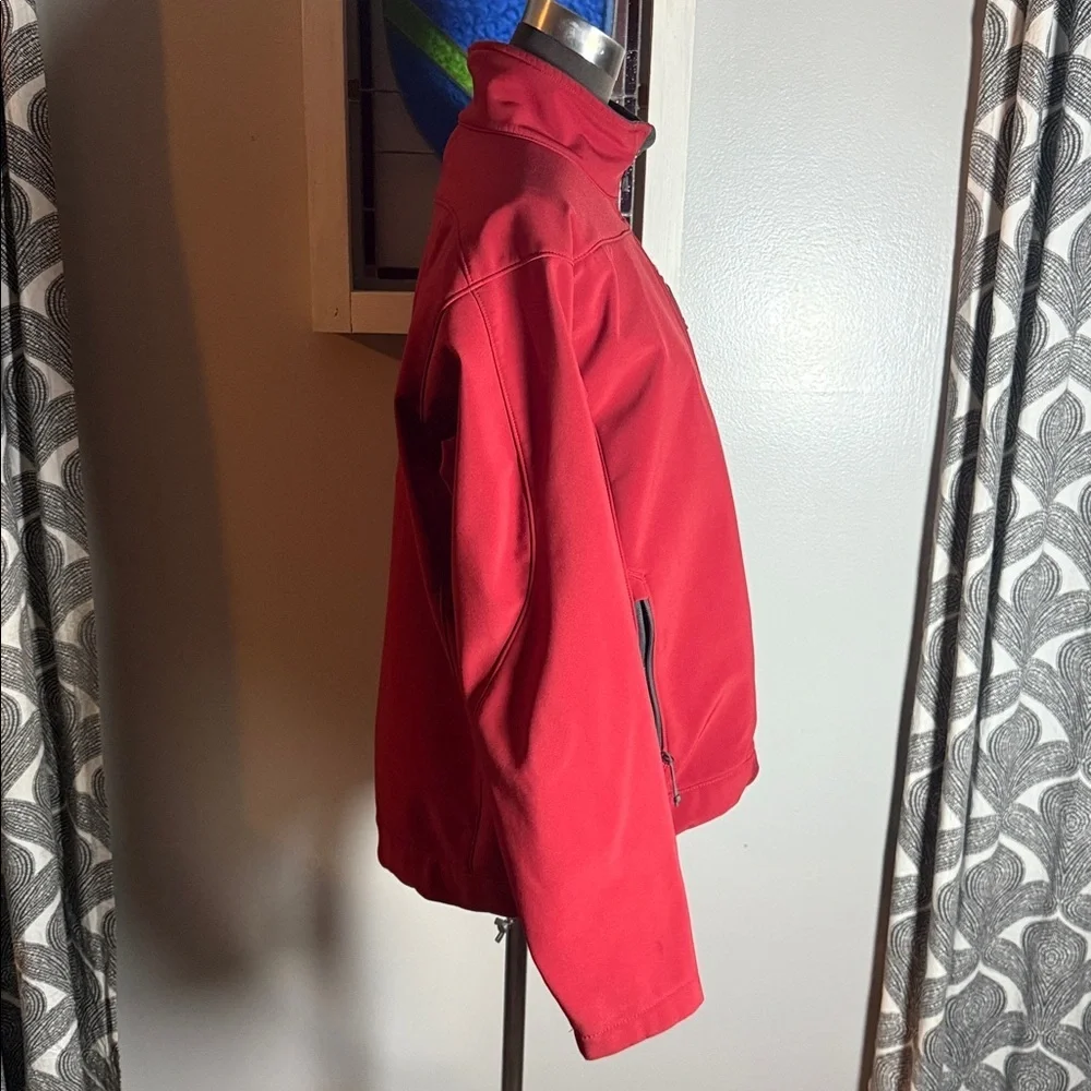 The North Face Men's Apex softshell jacket SZ Large Red